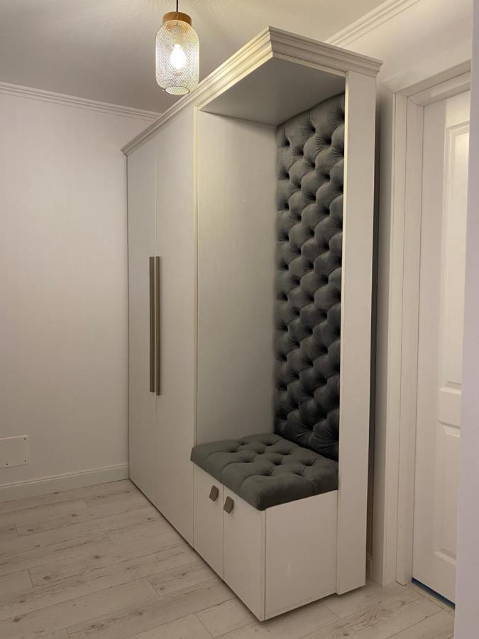 Cosy Apartments & Bistro Pufesti Εξωτερικό φωτογραφία