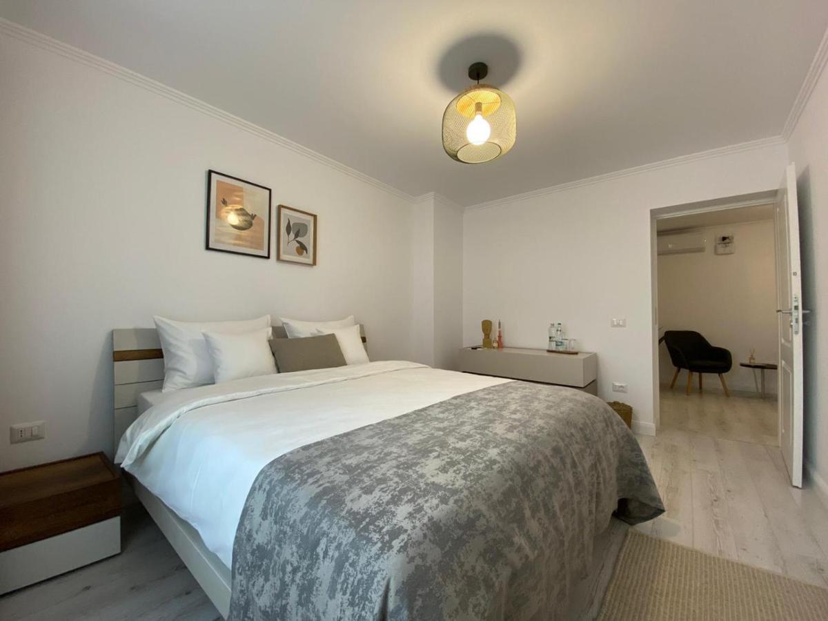 Cosy Apartments & Bistro Pufesti Δωμάτιο φωτογραφία