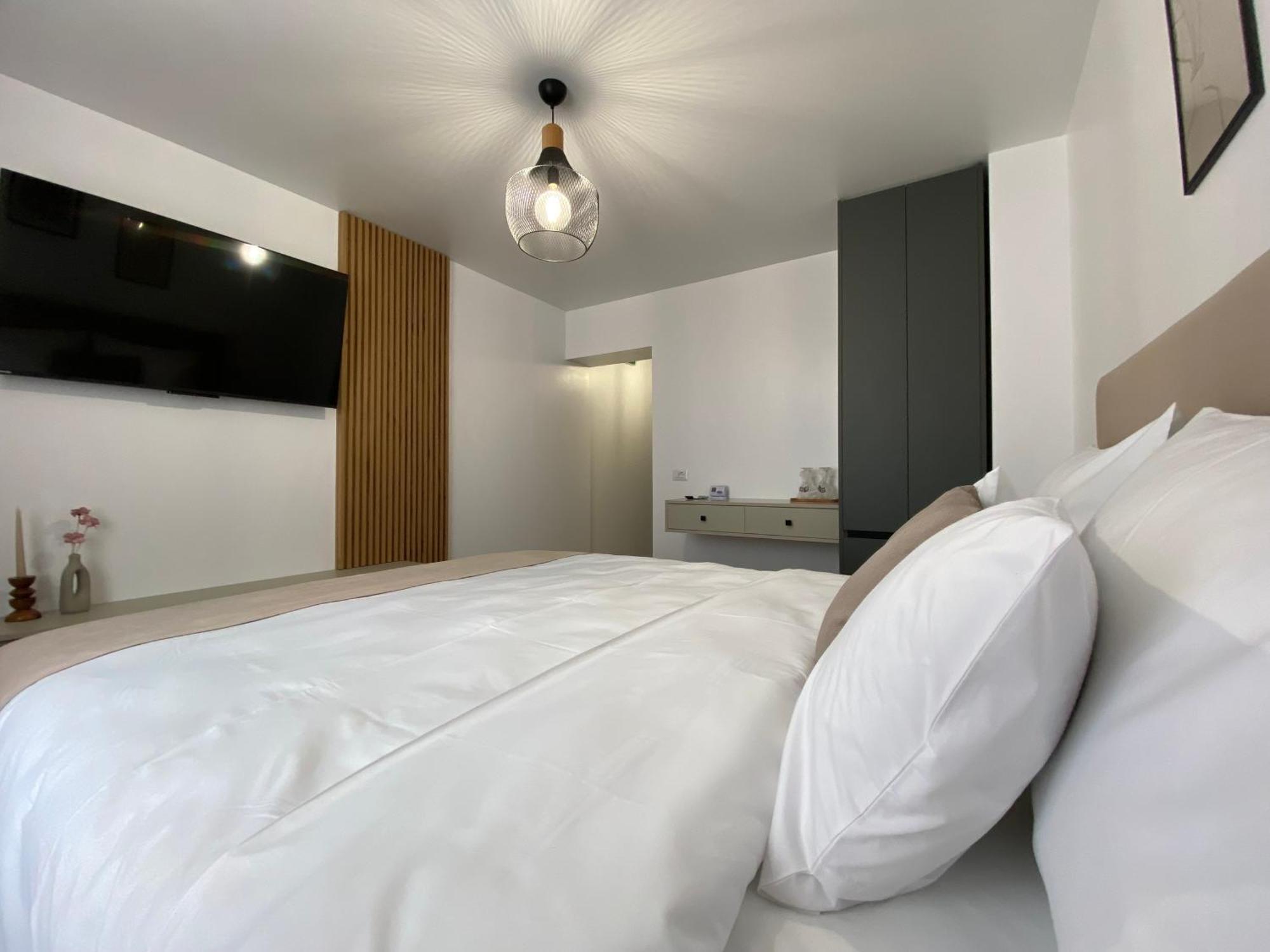 Cosy Apartments & Bistro Pufesti Εξωτερικό φωτογραφία